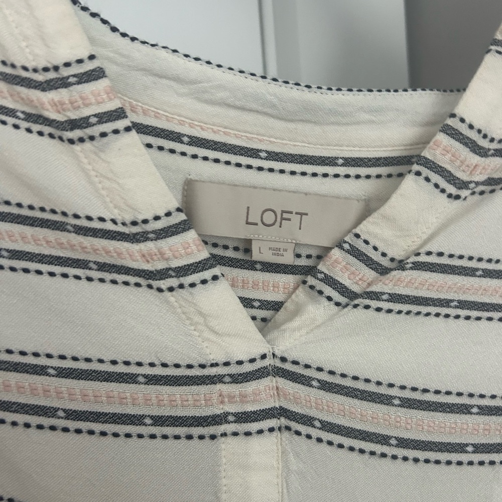 Loft Blouse - Picture 2 of 2